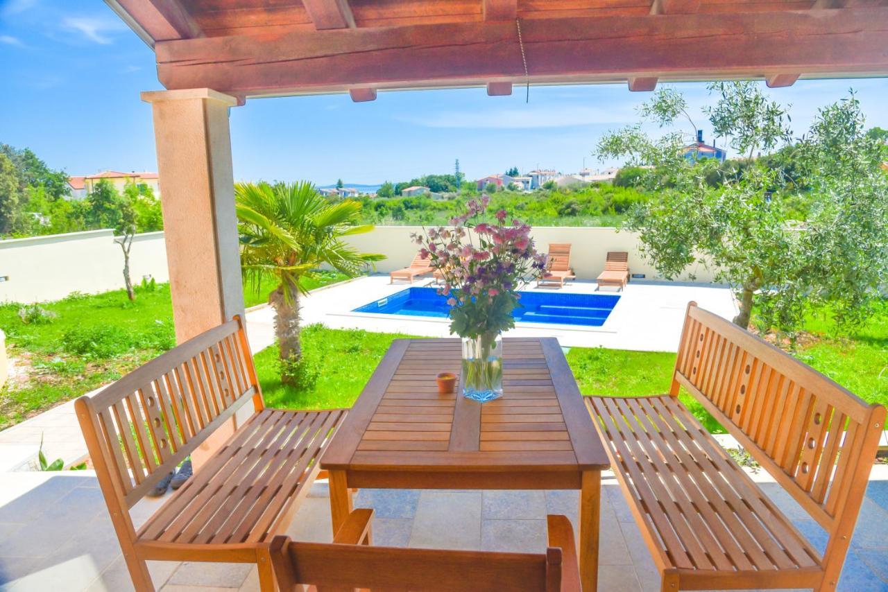 Holiday Home - Istrian Dream With Swimming Pool Перой Екстериор снимка